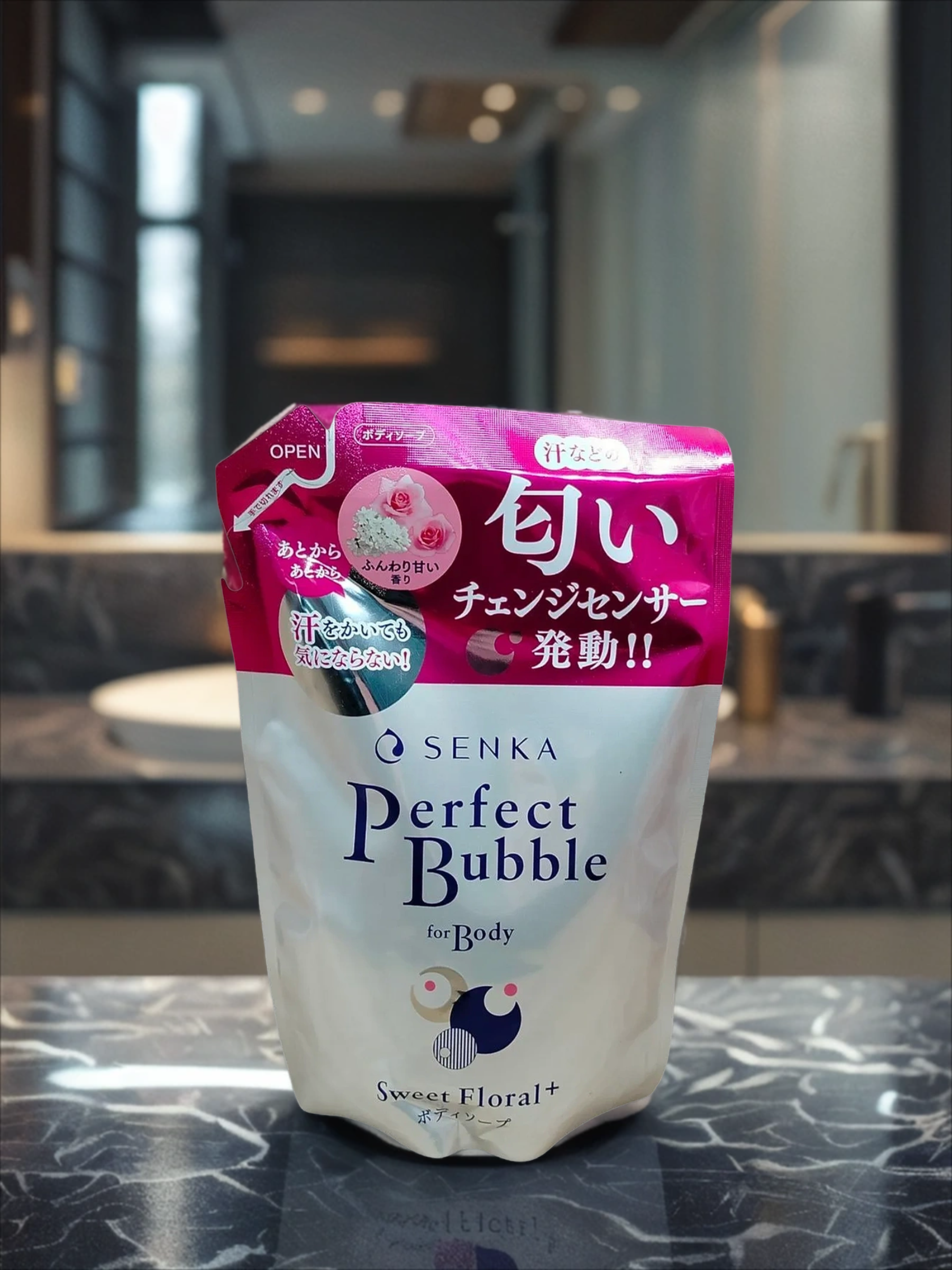 Fine Today Senka Perfect Bubble Дезодорирующий гель для душа с эффектом увлажнения с гиалуроновой кислотой со сладким цветочным ароматом 350 мл запасной блок