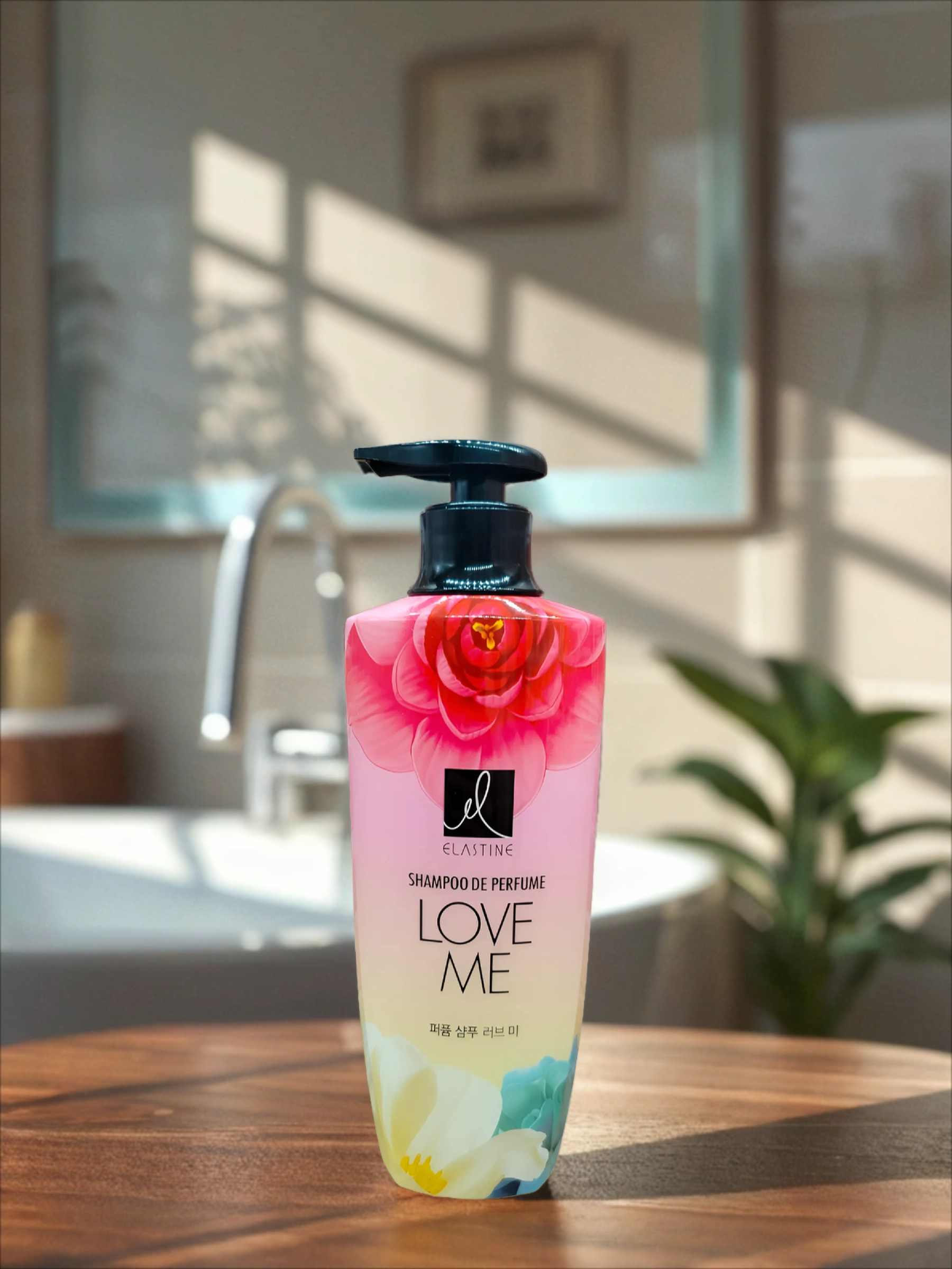 LG Elastine Perfume Love Me Парфюмированный шампунь для всех типов волос 600 мл