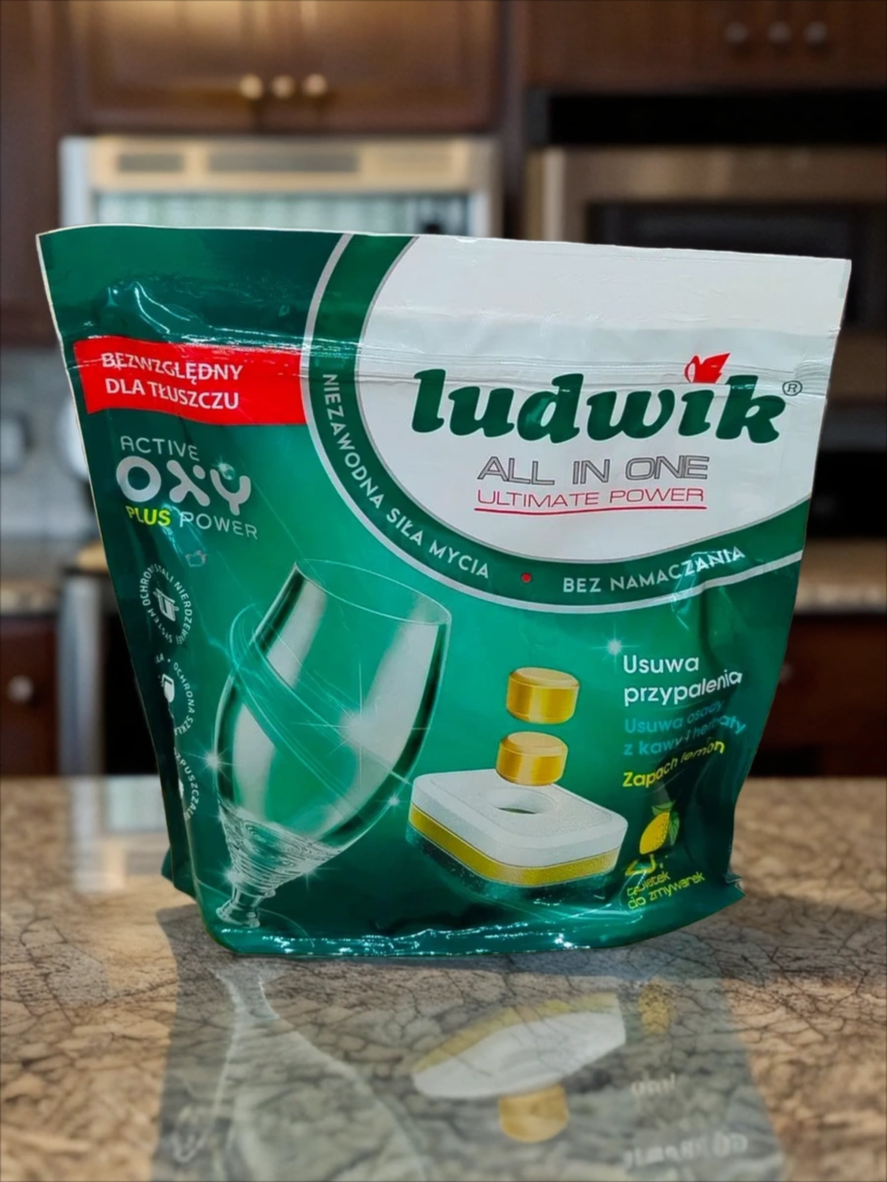 Ludwik ALL in one Active Oxy Plus Power Lemon Таблетки для посудомоечных машин в растворимой пленке 41 шт