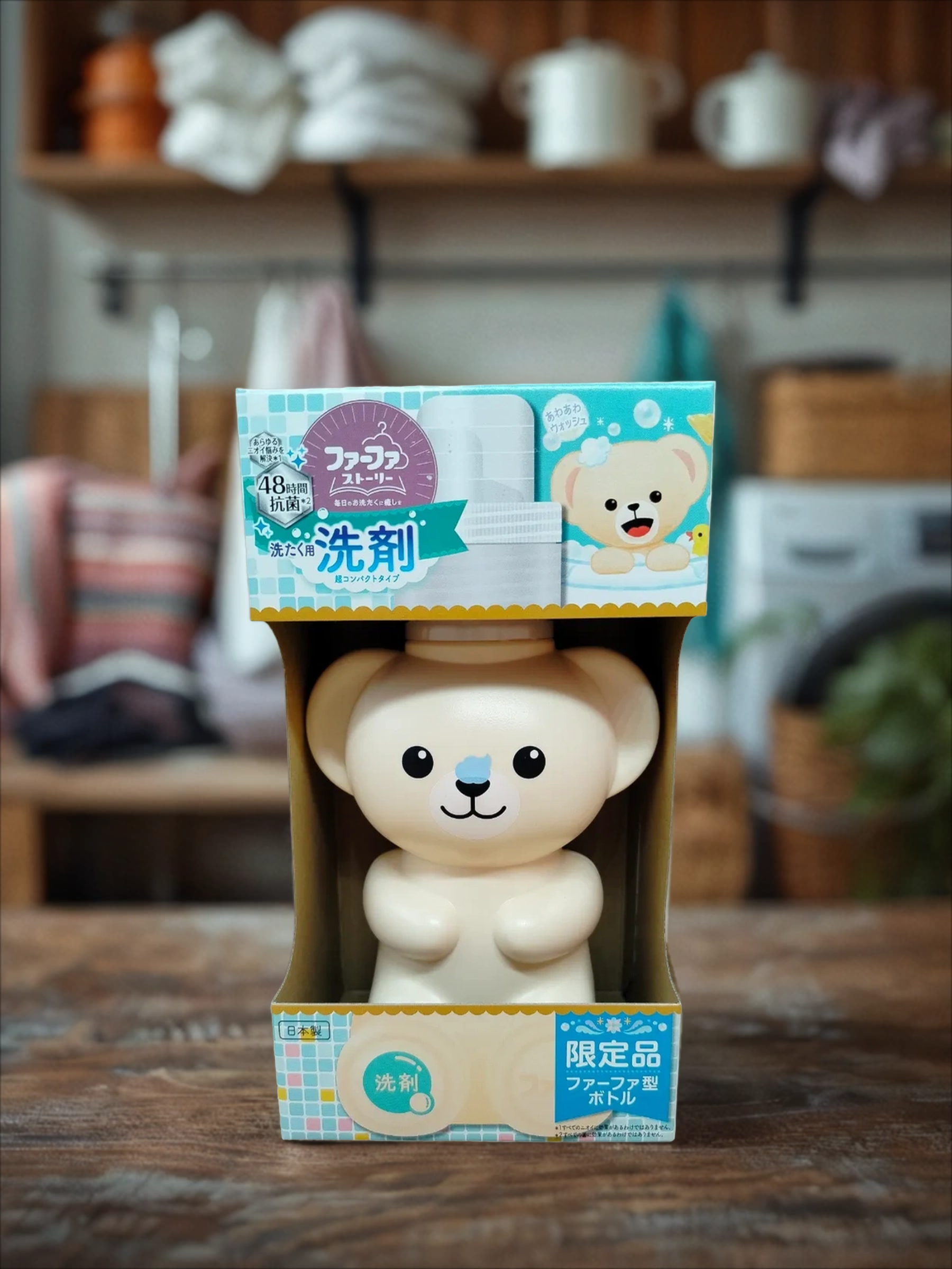 Nissan FaFa Story Limited Жидкое средство для стирки с антибактериальным эффектом и легким пудровым ароматом 450 гр в фигурном флаконе Мишка