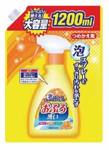Nihon Foam spray Bathing wash Антибактериальный чистящий спрей-пена для ванной с апельсиновым маслом 1200 мл в мягкой упаковке