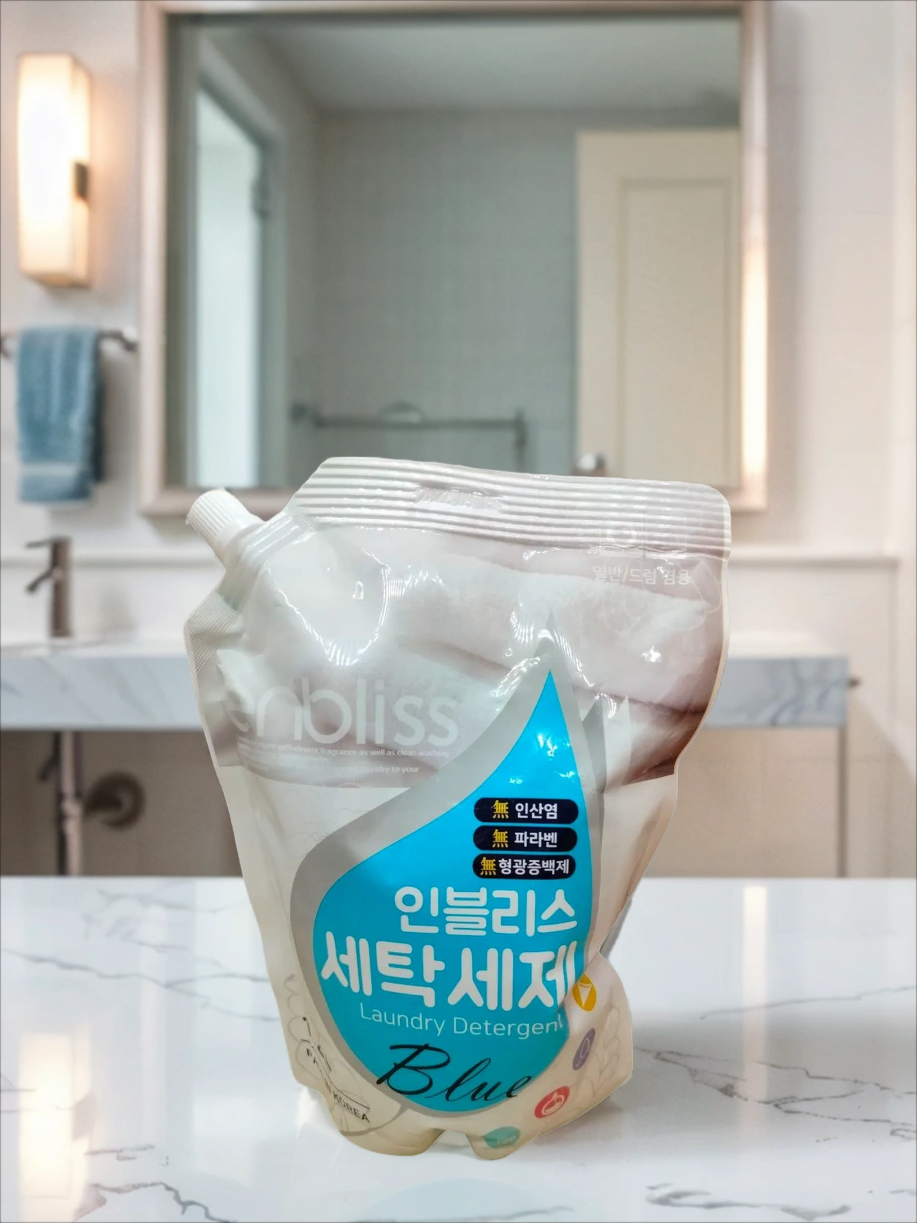 Enbliss Laundry Detergent Blue Жидкое средство для стирки универсальное 1,2 л в мягкой упаковке