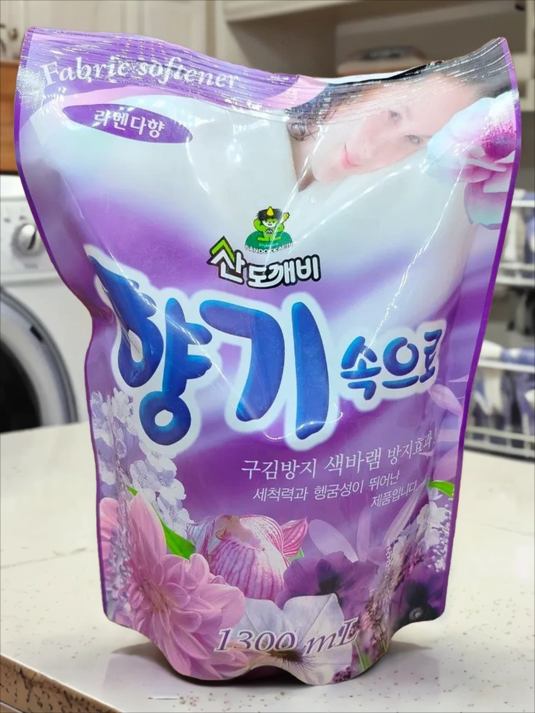 Sandokkaebi Soft Aroma Aqua Blue Кондиционер для белья Лаванда 1300 мл запасной блок