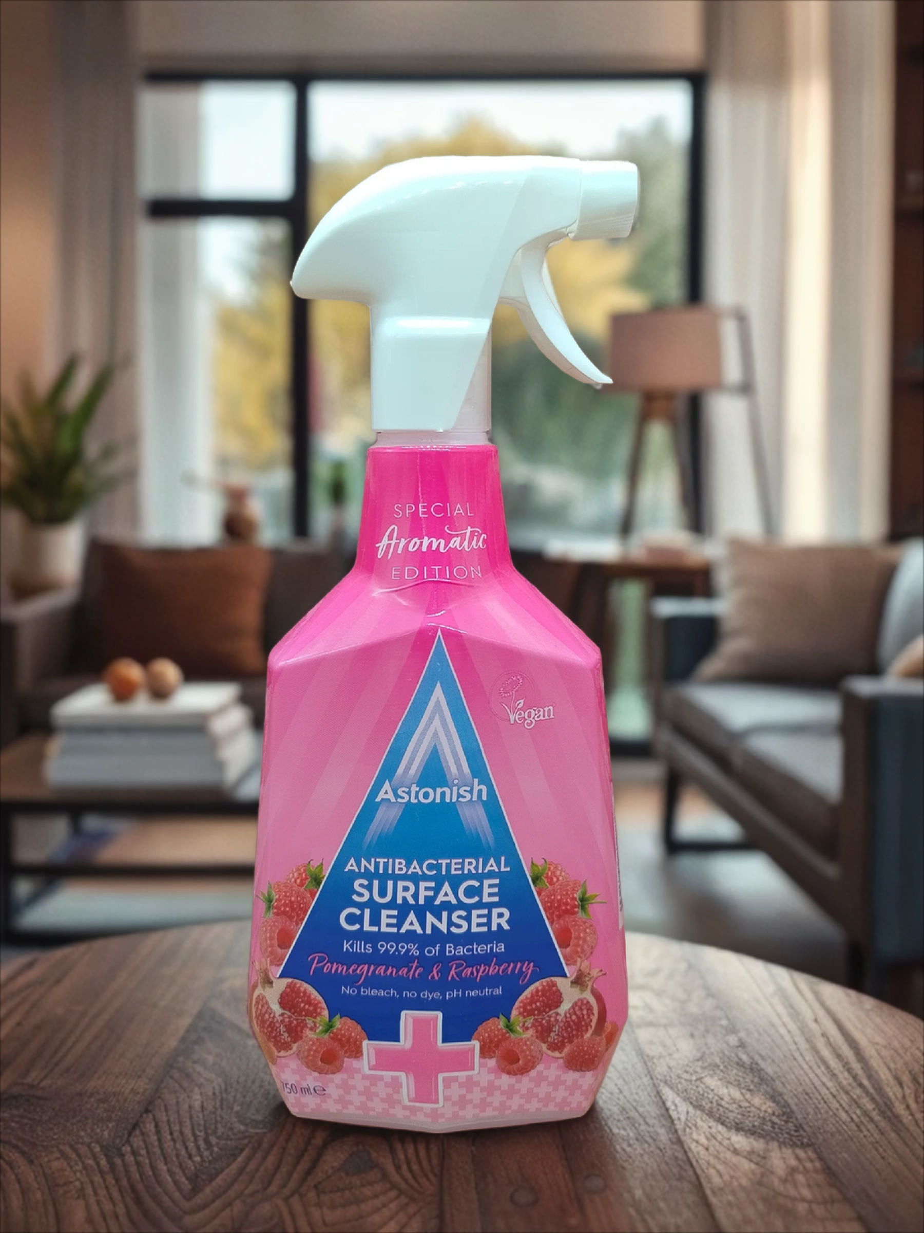 Astonish Antibacterial Surface Cleanser Pomegranate & Raspberry Спрей антибактериальный для любых поверхностей Гранат и малина 750 мл