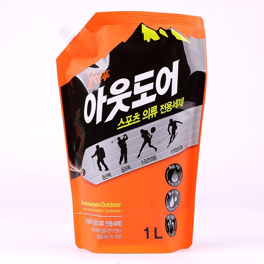Aekyung Wool Shampoo Outdoor for Sportswear Жидкое средство для стирки спортивной одежды 1 л в мягкой упаковке