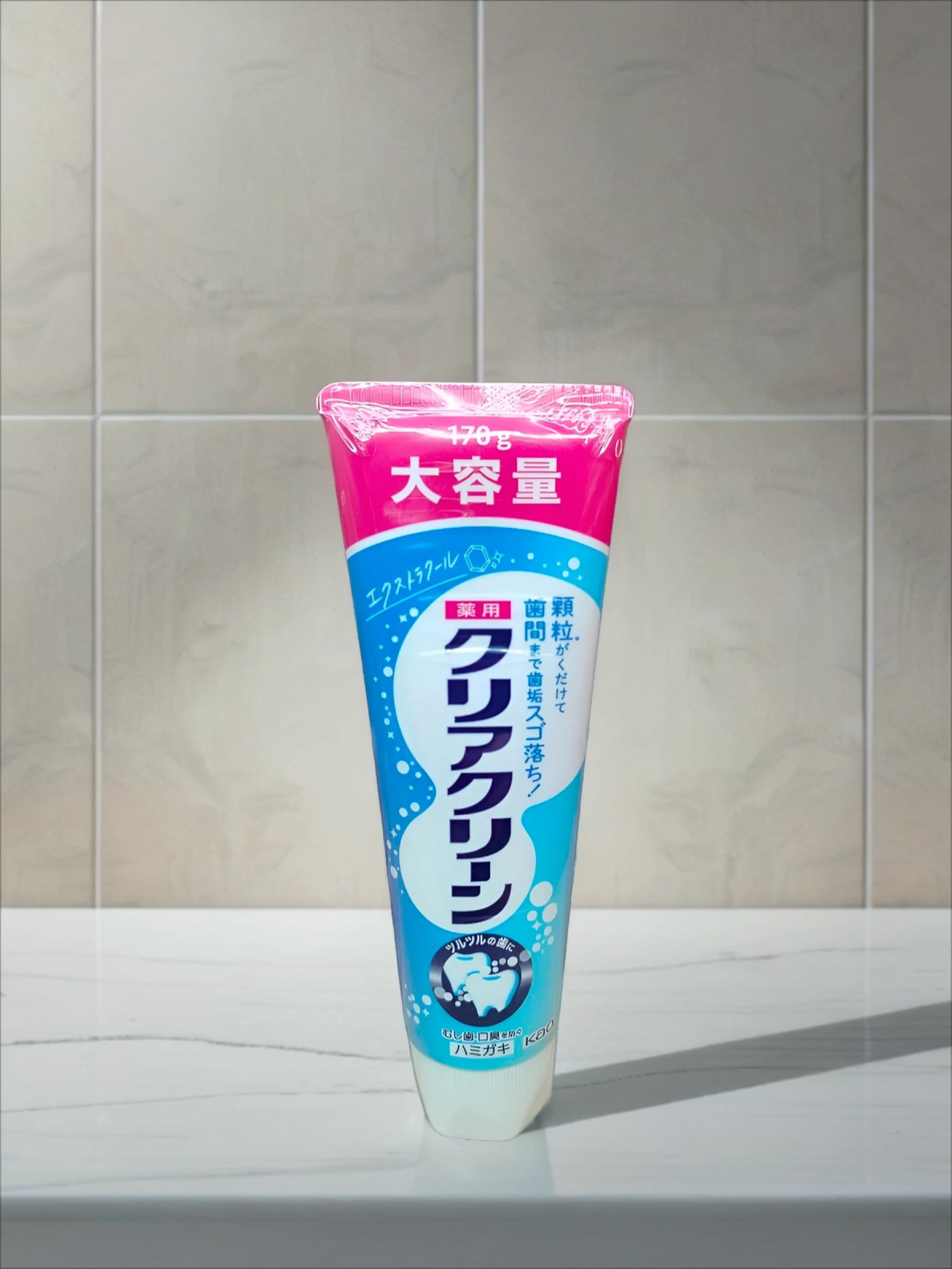 Kao Clear Clean Зубная паста освежающая с фтором и эффектом прохлады для профилактики кариеса и гингивита Мята 170 гр