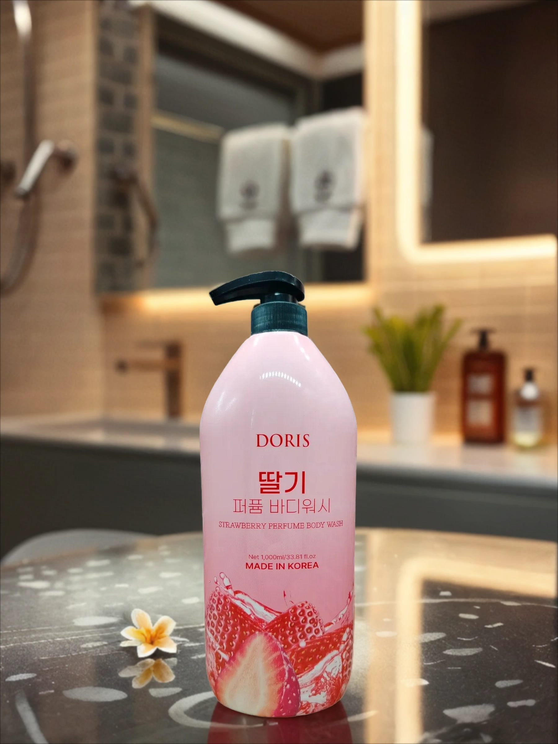 Jigott Doris Perfume Body Wash Strawberry Гель для душа парфюмированный с экстрактом Клубники 1000 мл