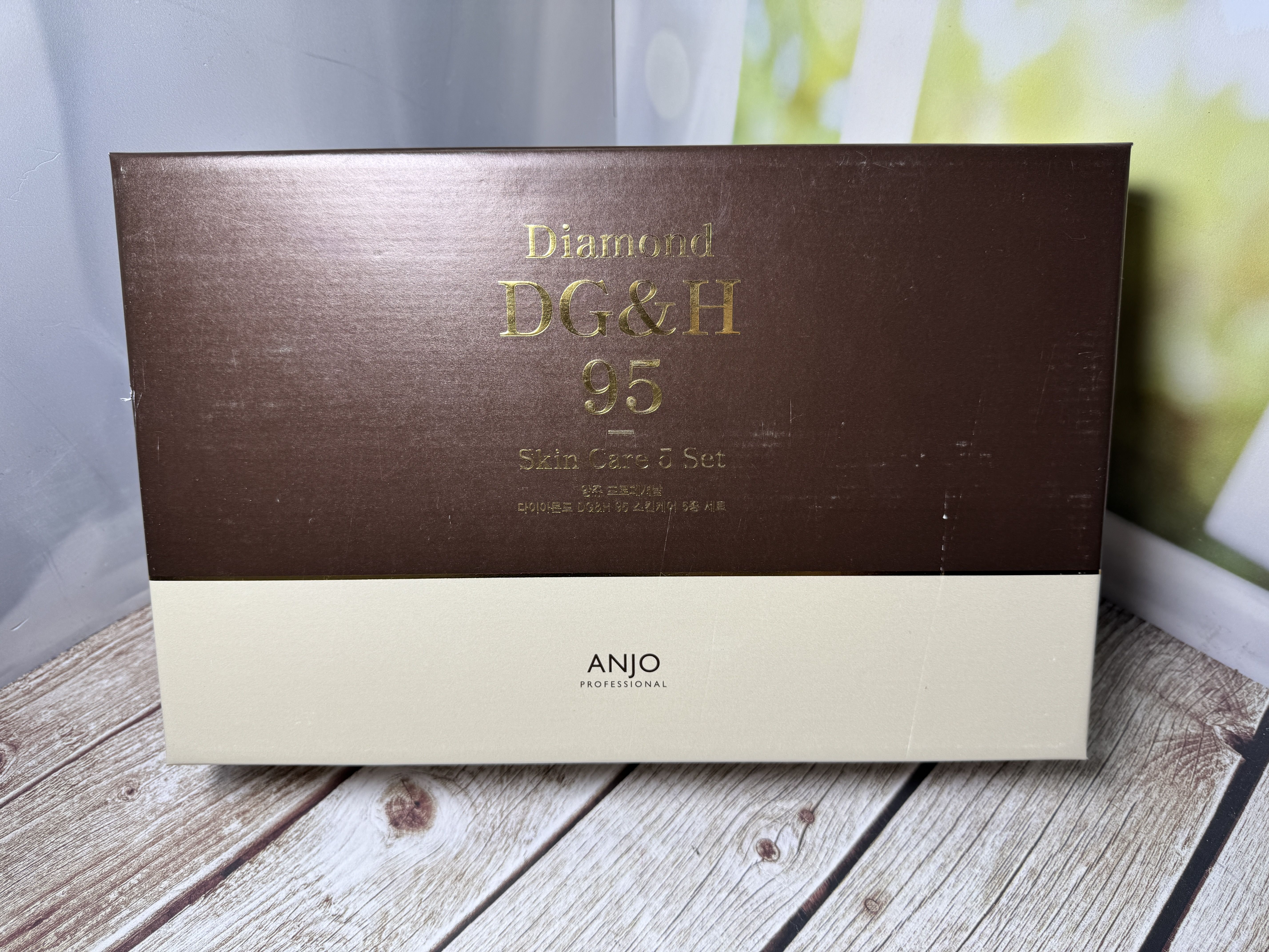 Anjo Professional Skin Care 5 Set Diamond DG&H Набор для лица с алмазным экстрактом Тонер 120 мл + 30 мл + Эмульсия 120 мл + 30 мл + Эссенция 40 мл + Крем для век 50 мл + Крем для лица 50 мл