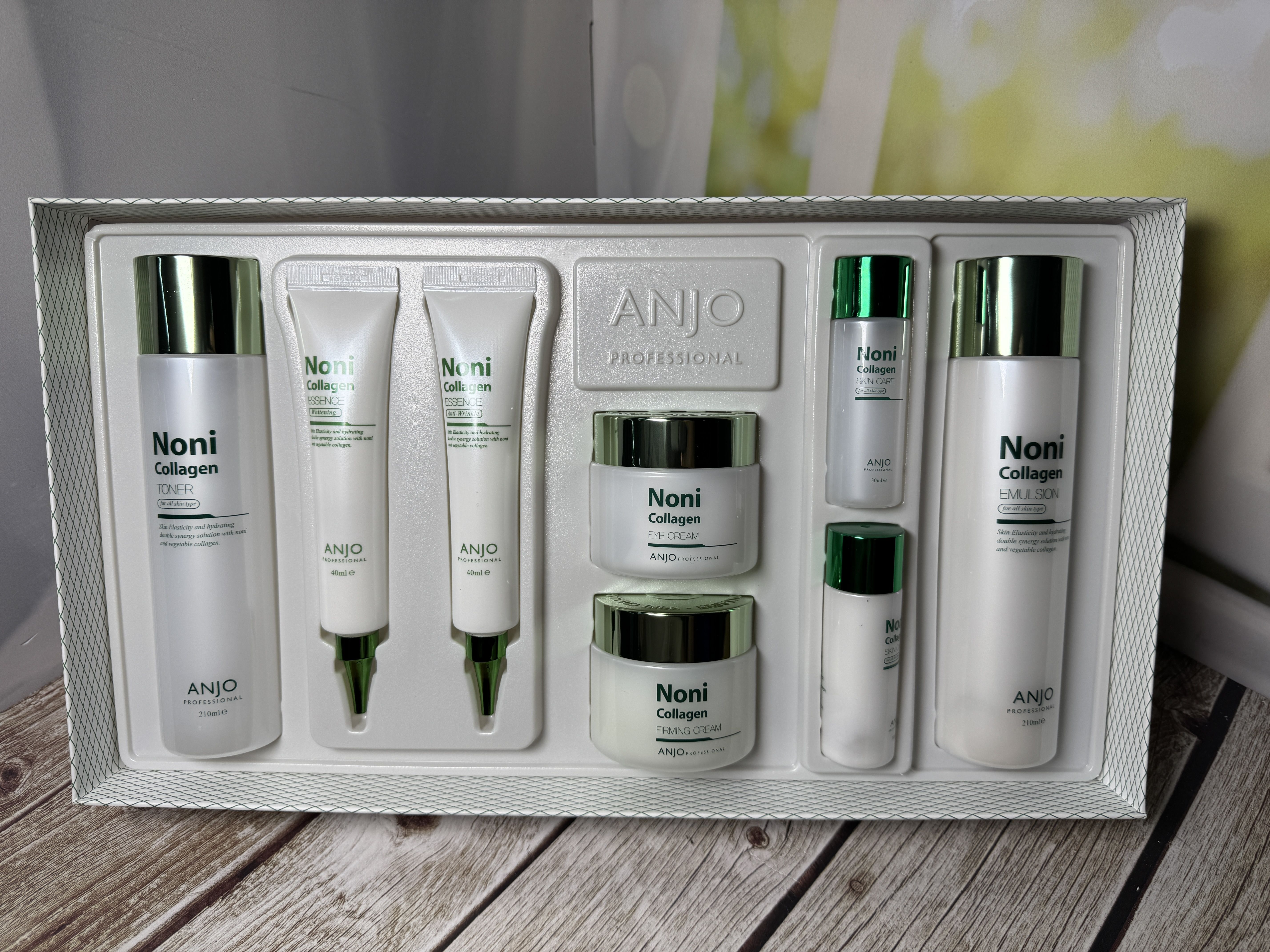 Anjo Professional Skin Care 6 Set Noni Collagen Набор для лица коллагеновый с экстрактом Нони Тонер 210 мл + Эмульсия 210 мл + Крем для век 100 мл + Крем для лица 100 мл + Эссенция 40 мл 2 шт