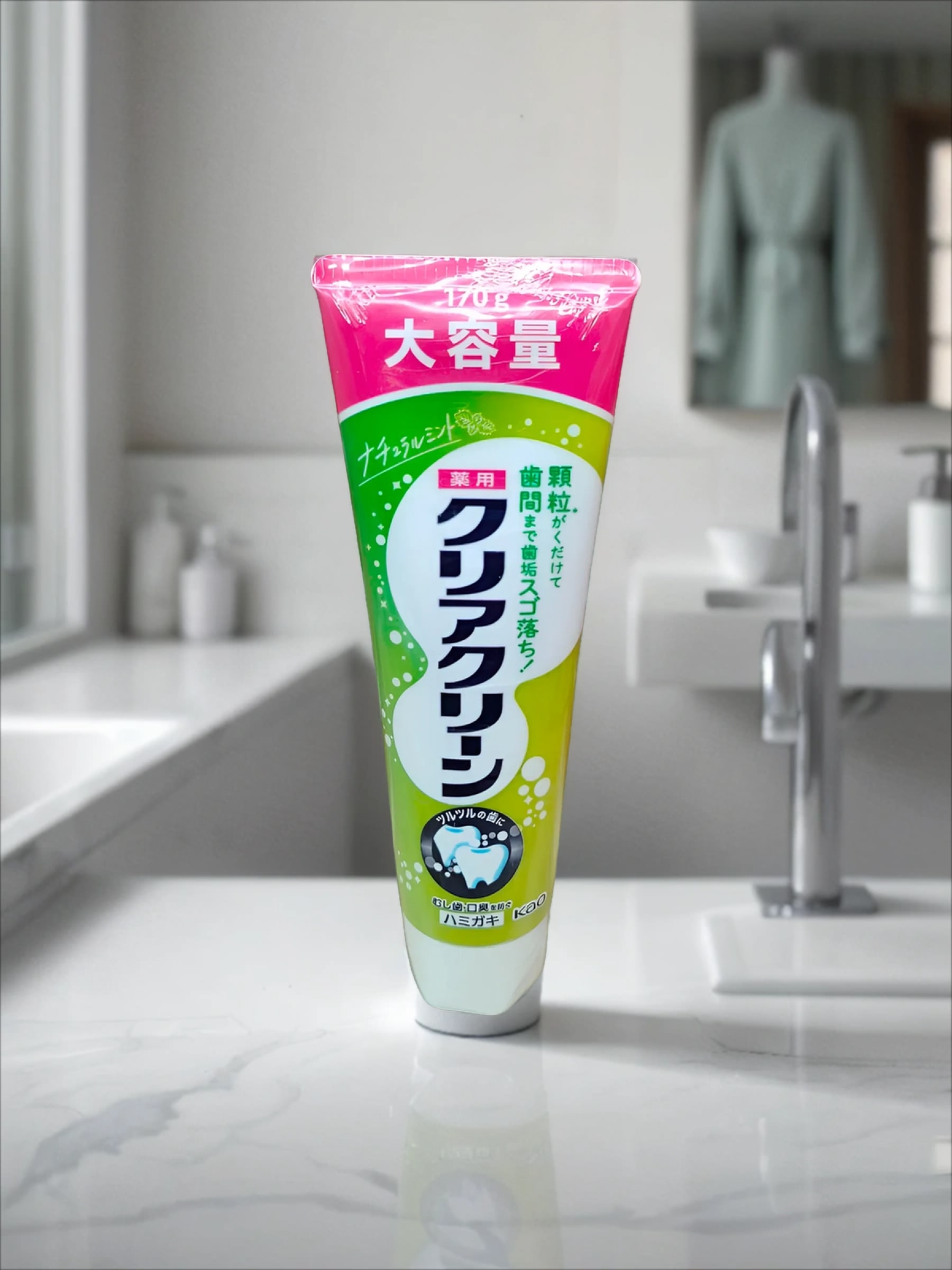 Kao Clear Clean Зубная паста освежающая с фтором для профилактики кариеса и гингивита Мята 170 гр