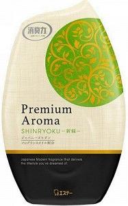 ST Shoushuuriki Premium Aroma Жидкий дезодорант–ароматизатор для комнат с современным освежающим ароматом молодой зелени 400 мл