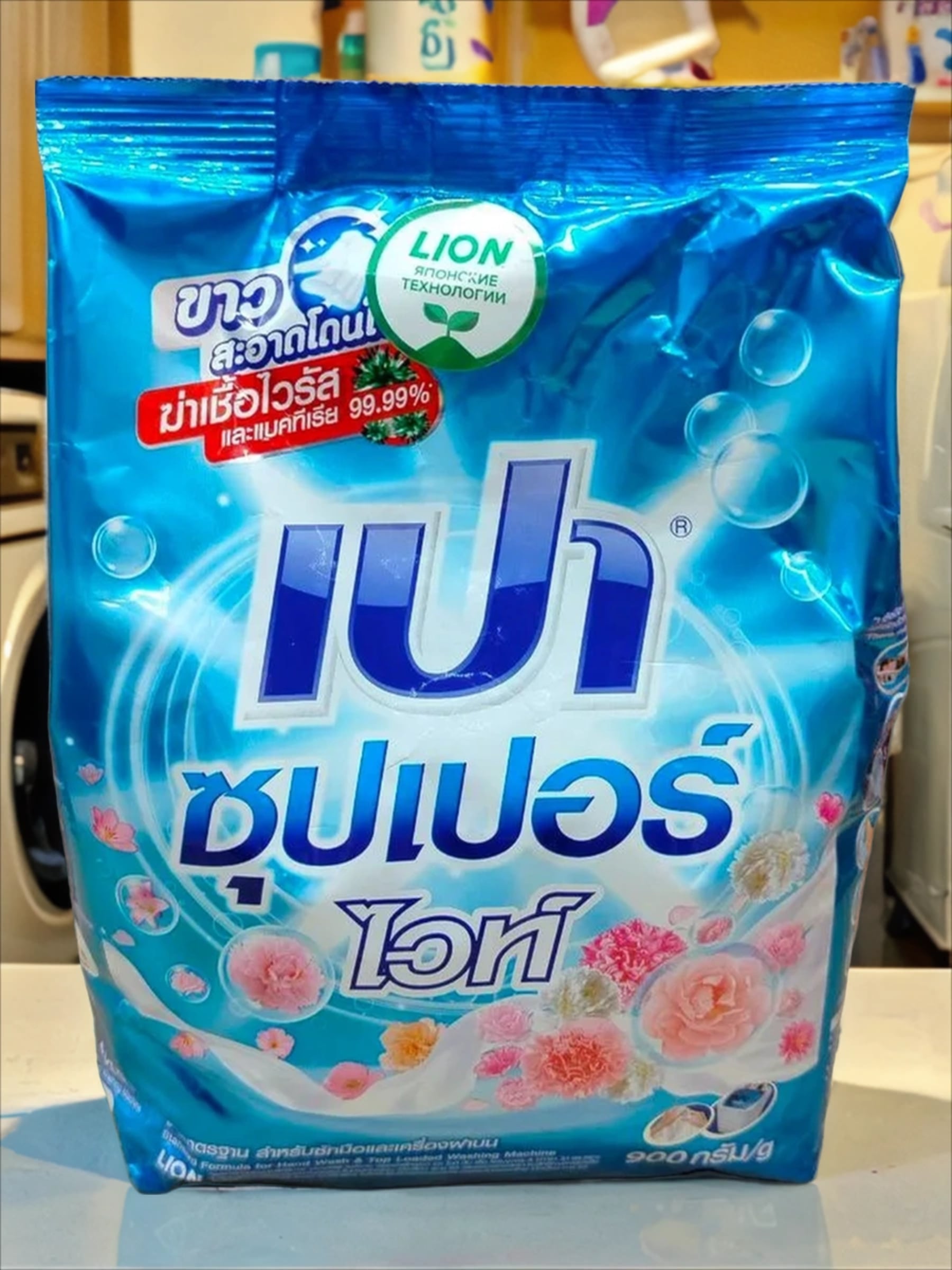 Lion Thai Pao White Nano Tech Порошок стиральный отбеливающий в мягкой упаковке 900 гр