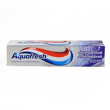 Aquafresh Зубная паста Безупречное отбеливание 100 мл