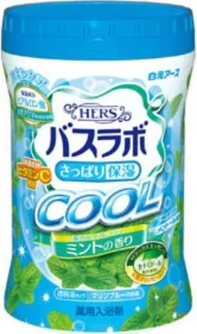 Hakugen Earth HERS Bath labo Cool Соль для ванны увлажняющая с освежающим эффектом и гиалуроновой кислотой и витамином ц Аромат Мяты 640 гр в банке